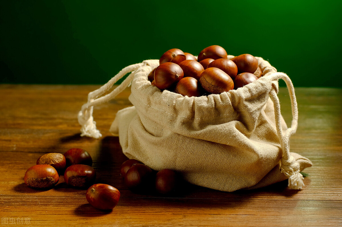 买回来糖炒栗子变硬后怎么变软,糖炒栗子凉了发硬怎么办