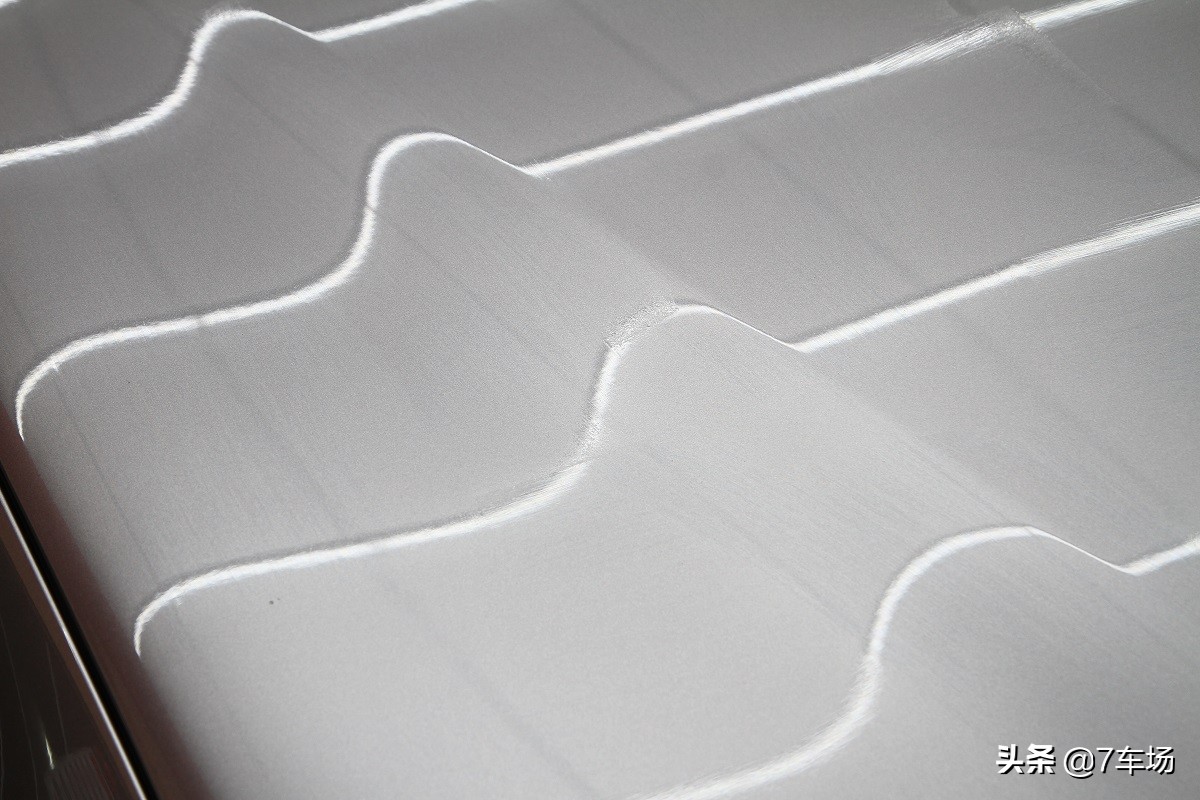 汽车镀膜有什么作用,什么是汽车镀膜和镀晶