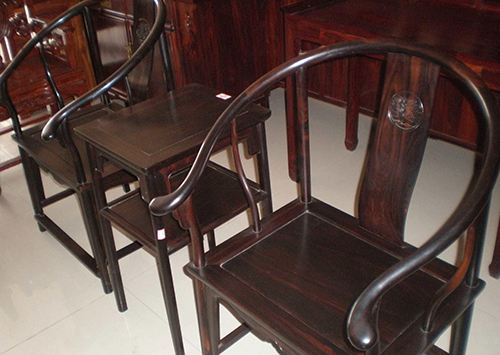 紫檀木会飘吗,紫檀木家具的优点和缺点