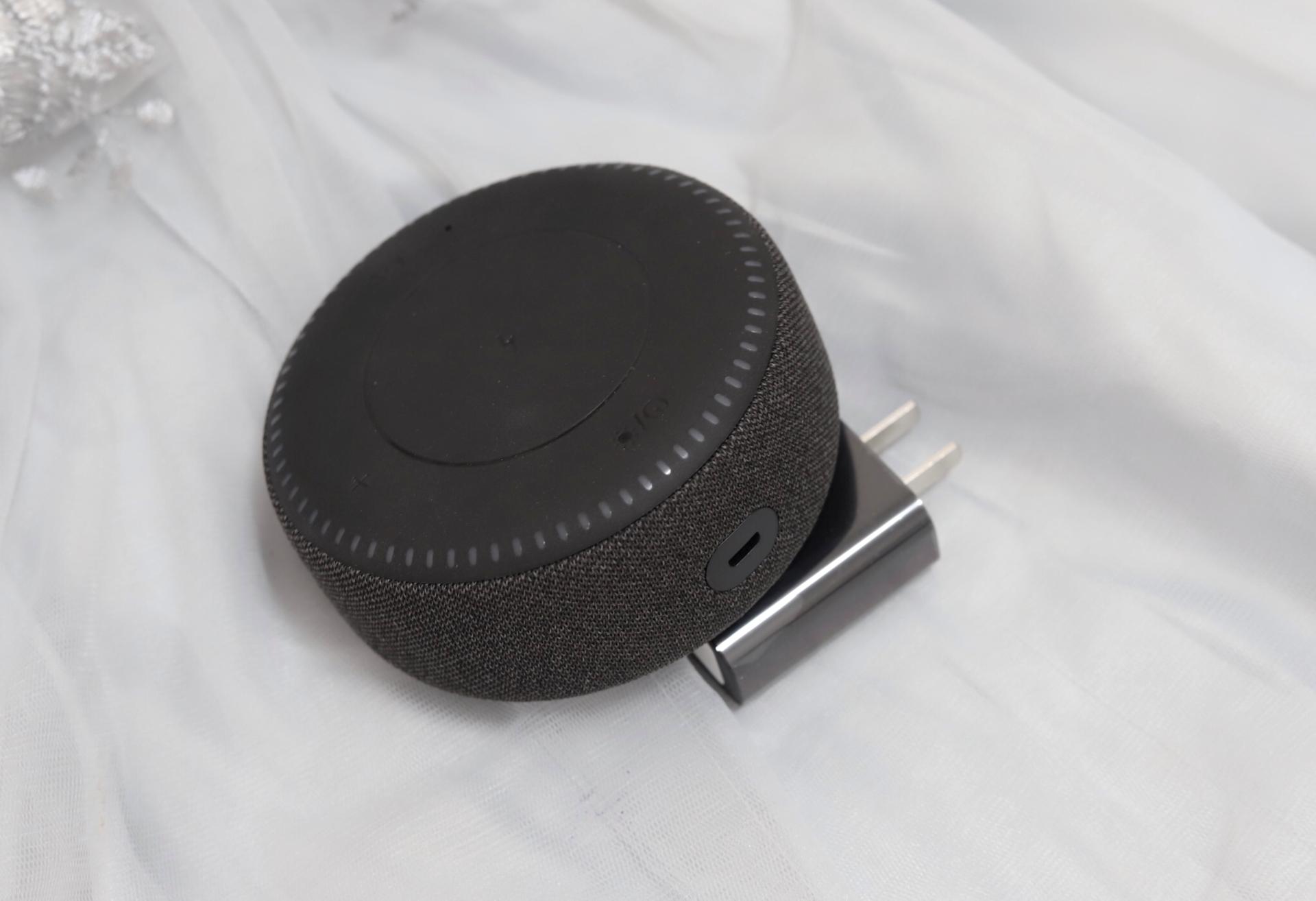 zmi紫米无线充音响,zmi无线充蓝牙音箱