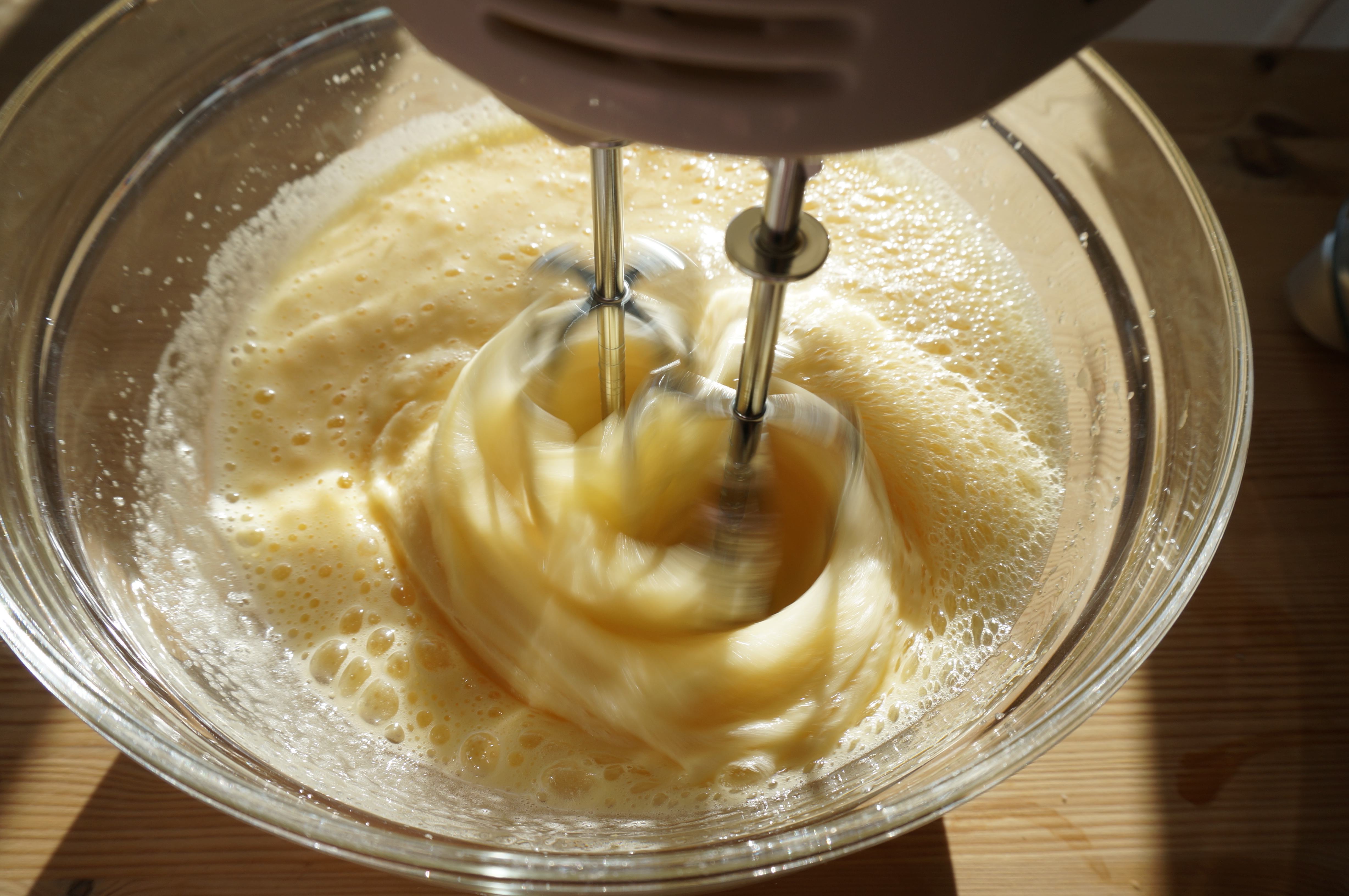 老式鸡蛋糕的简单做法,老式鸡蛋糕的做法及配方