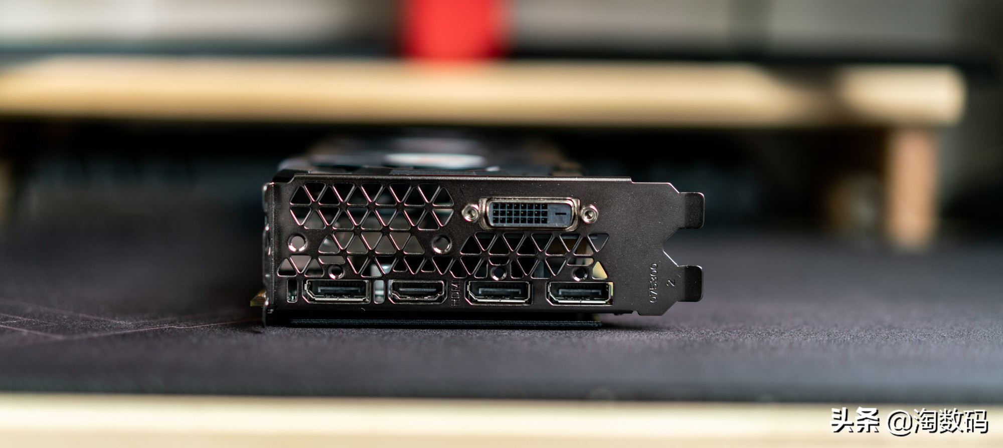 gtx1660ti跟gtx1080ti,七彩虹gtx1660ti1799