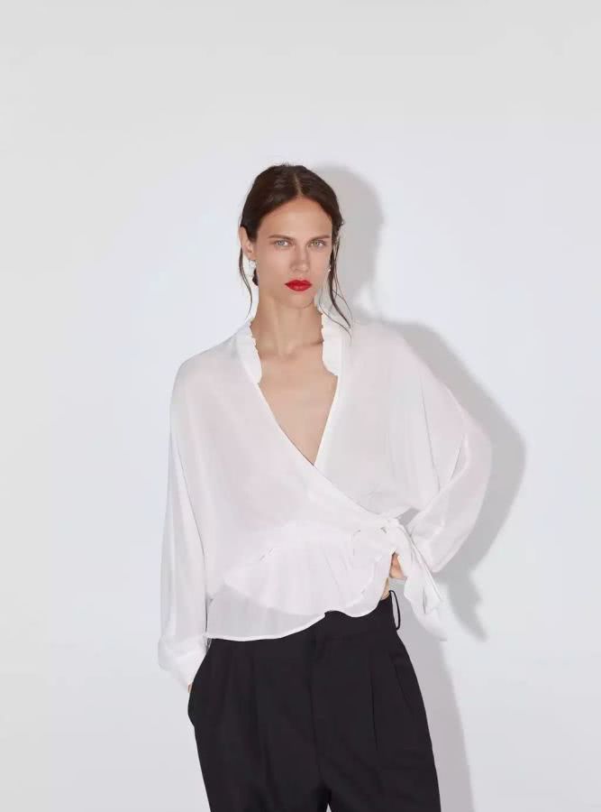 zara值得入手的连衣裙,zara新出的牛仔开叉连衣裙