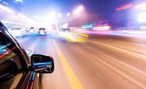 新车不磨合可以直接上高速吗,新车需要磨合多少公里可以上高速