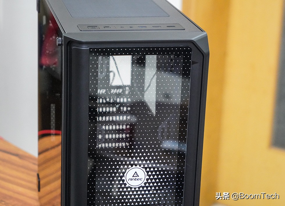 颜控玩家新选择安钛克NX1000机箱体验