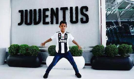 c罗迷你罗单场,迷你罗对决c罗