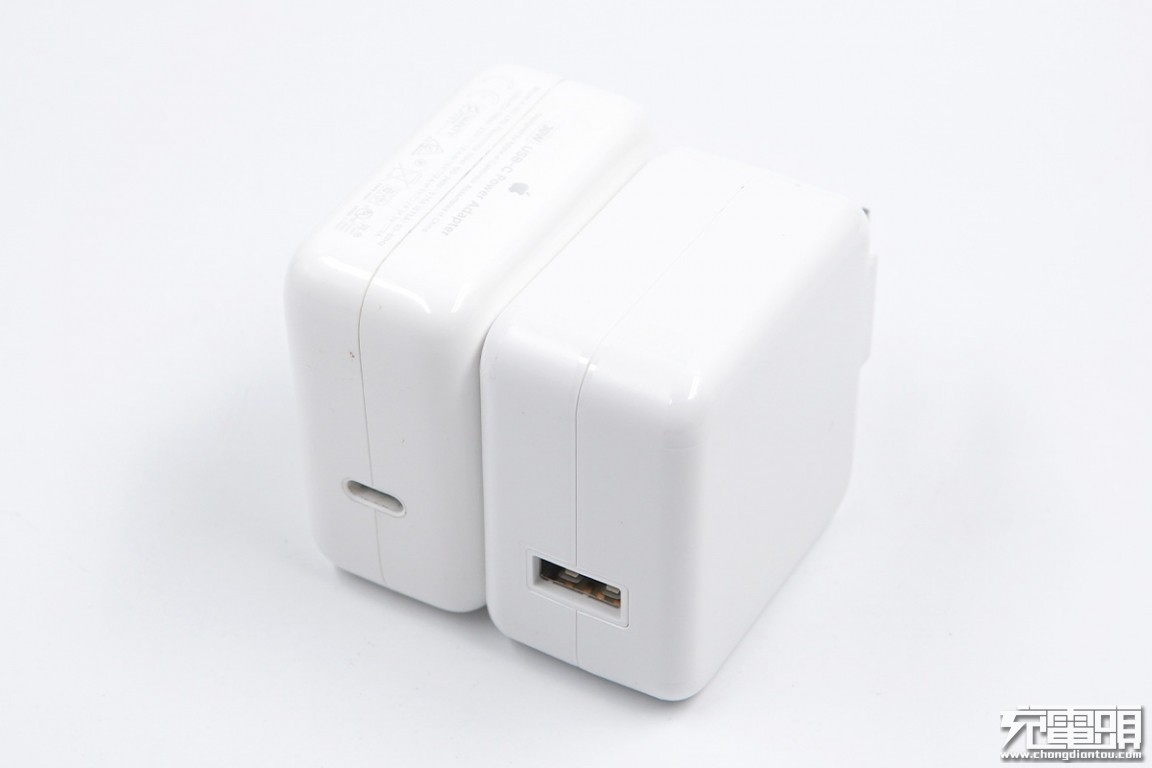 vivoiqooneo5充电,iqoo5支持66w快充