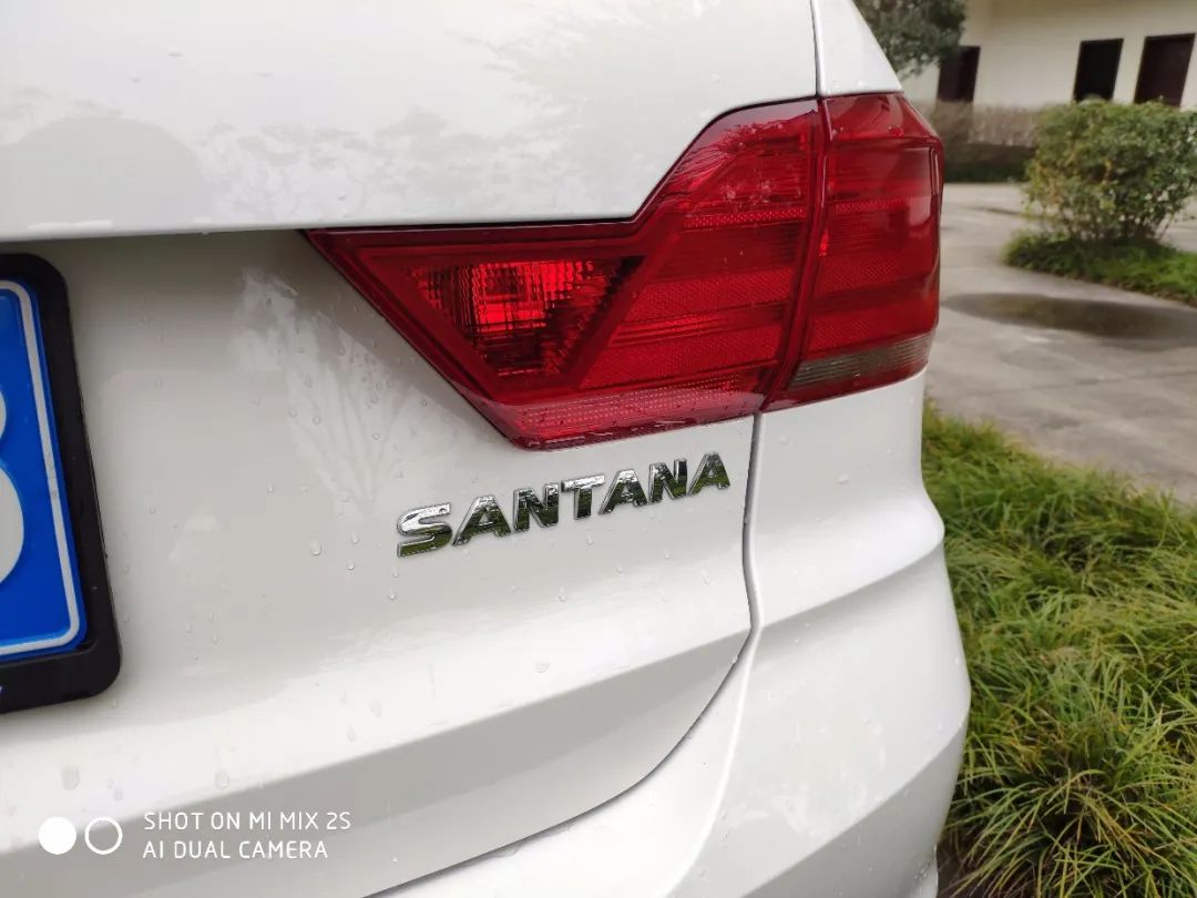 桑塔纳7万元左右,桑塔纳最低多少钱能提车