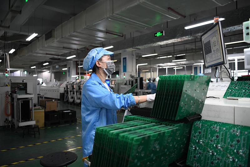 电子厂做手机累吗,电子厂兼职很累吗