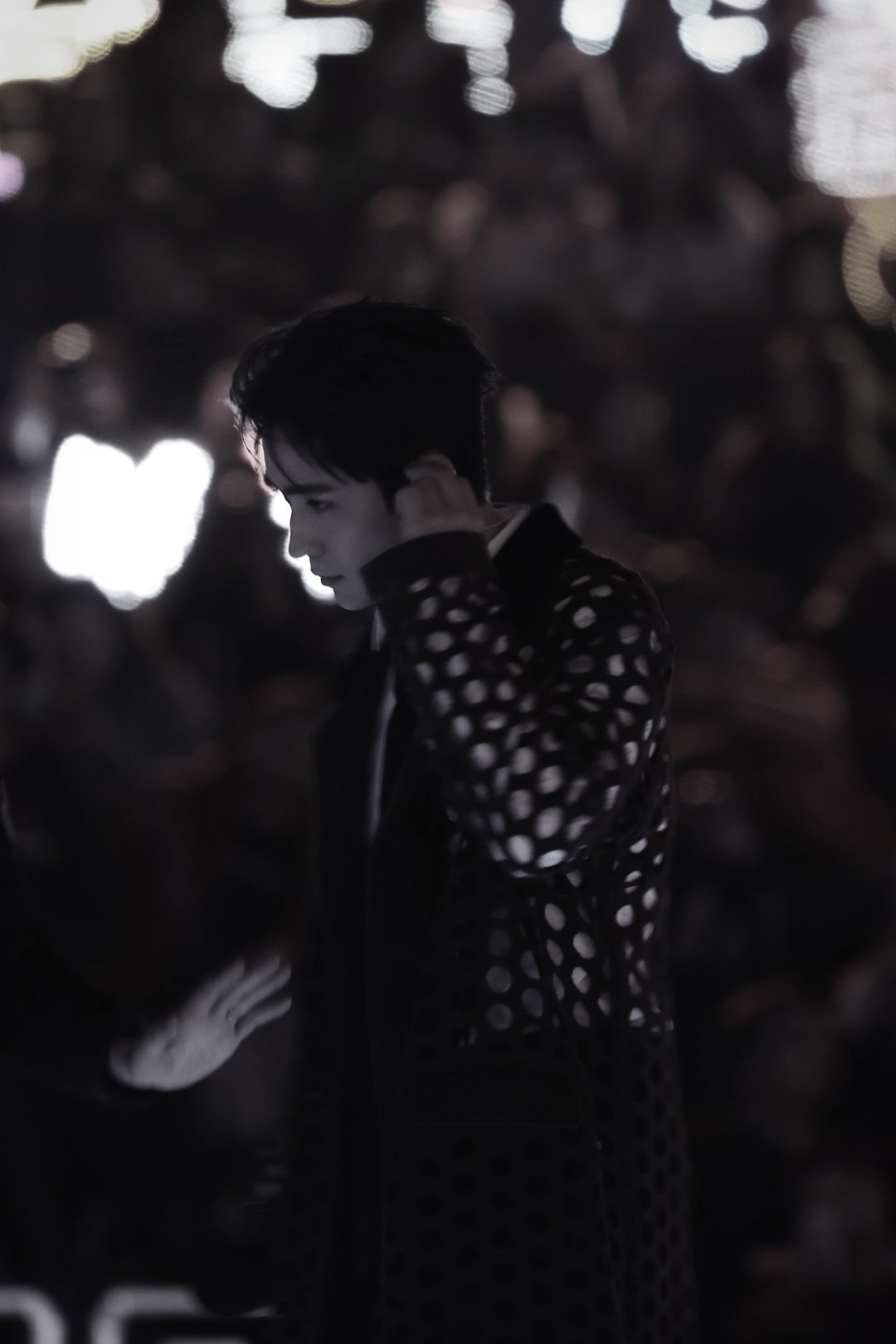 做梦梦到朱一龙,梦到与朱一龙相爱