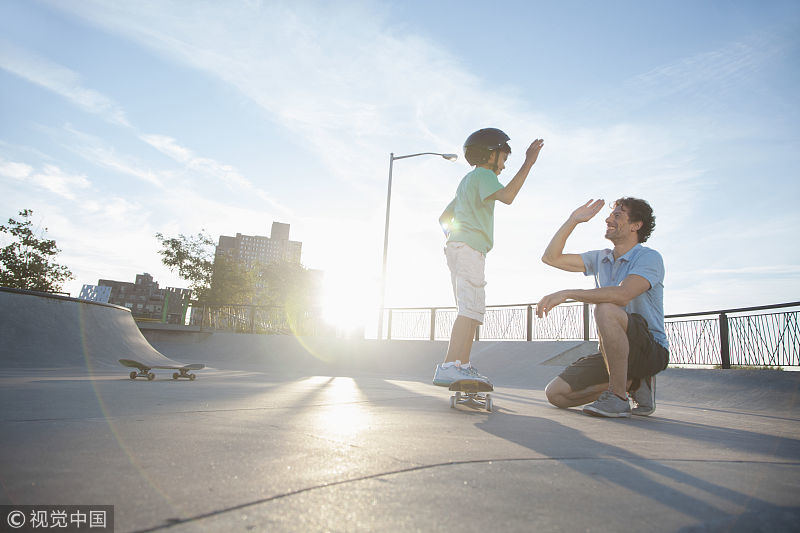 爸爸不怎么管孩子怎么办,爸爸不参与带娃怎么办