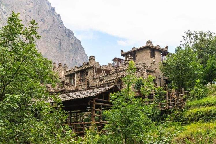 四川一个千年历史的古村落,藏于在四川深山中的古寨