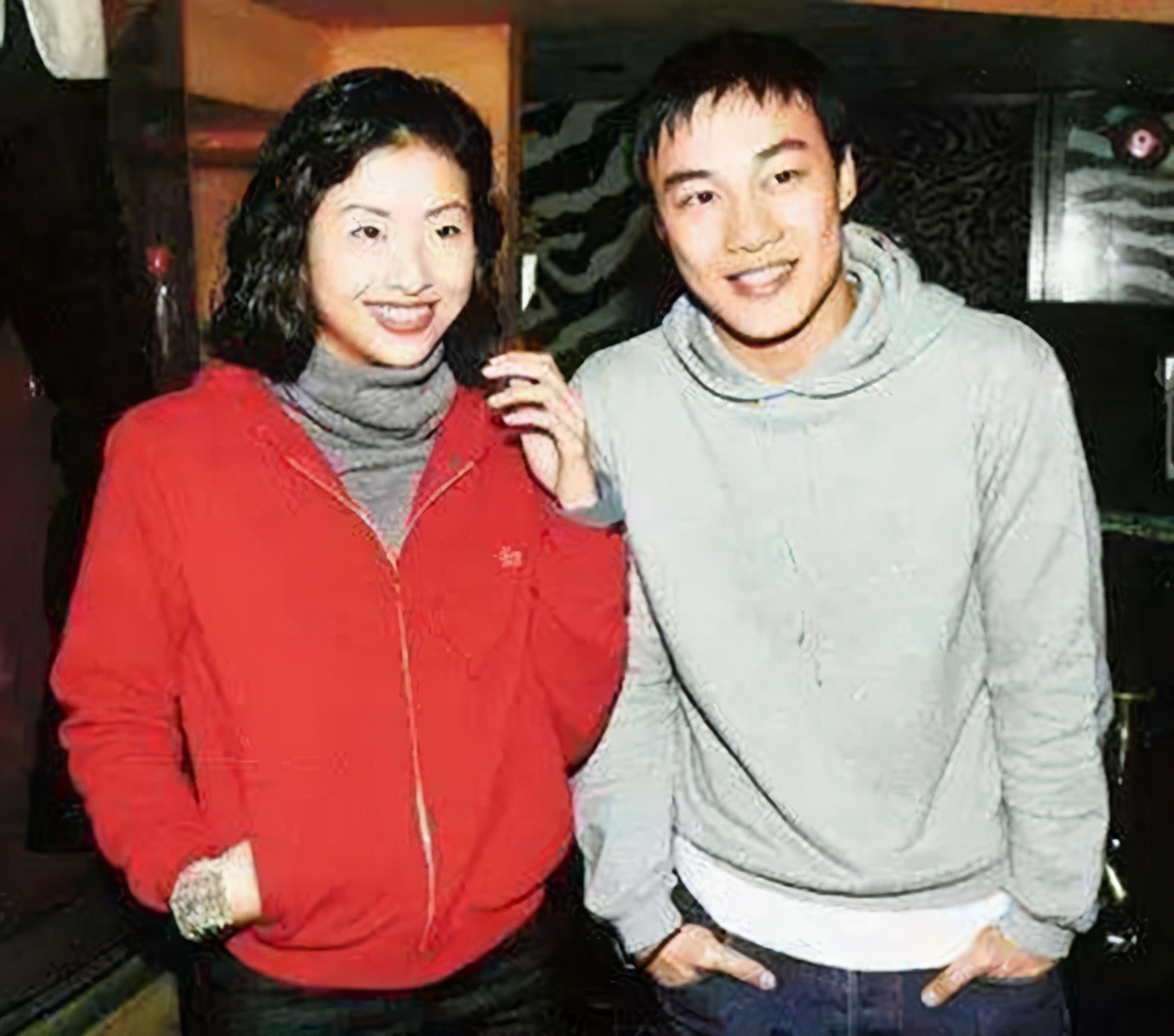 陈奕迅多少岁患抑郁症,陈奕迅耿耿于怀三部曲