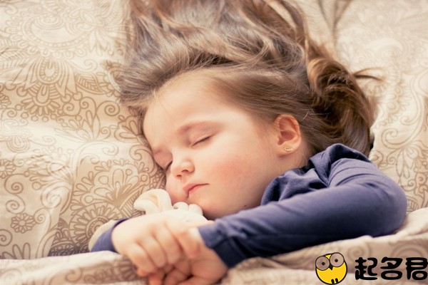 女孩起名根据五行取名,男孩女孩取名五行属水的字