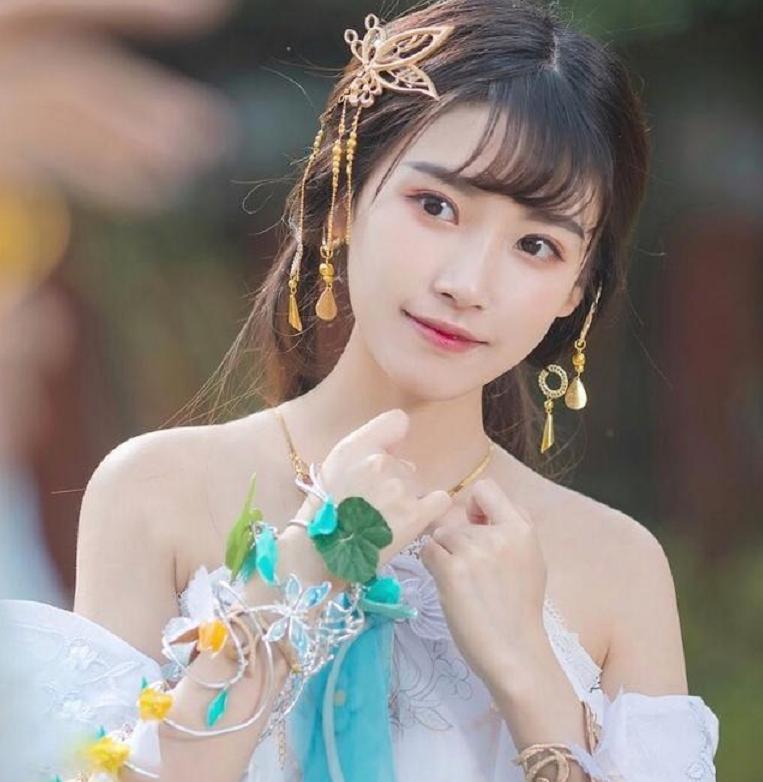 王思聪cos,cos的王思聪