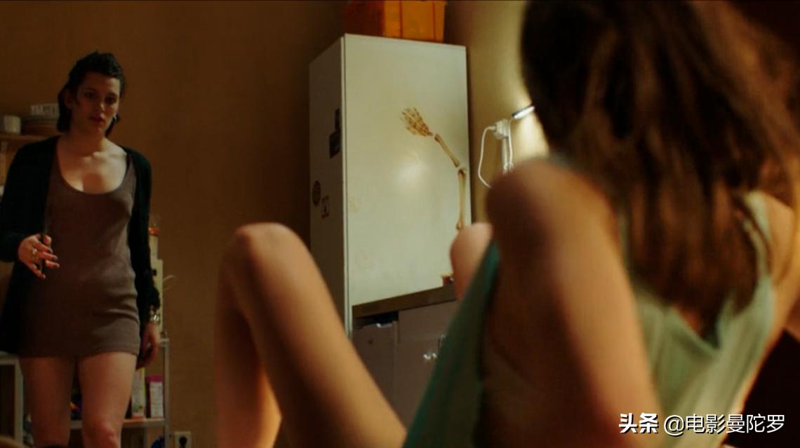 女孩对肉过敏,女孩被人强迫吃过敏食物