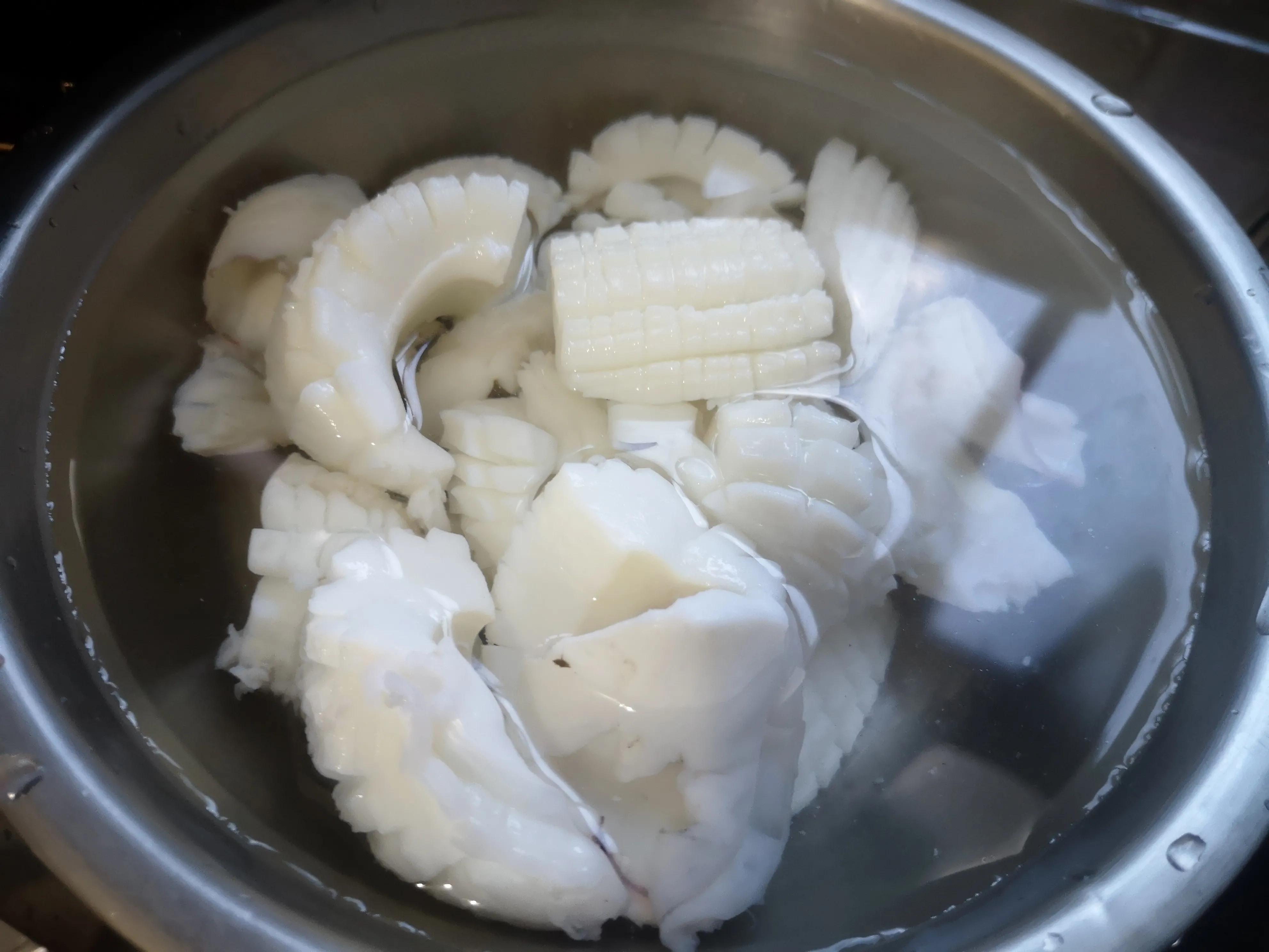 怎样炒墨鱼好吃又简单窍门,五花肉炒墨鱼怎么炒才好吃啊