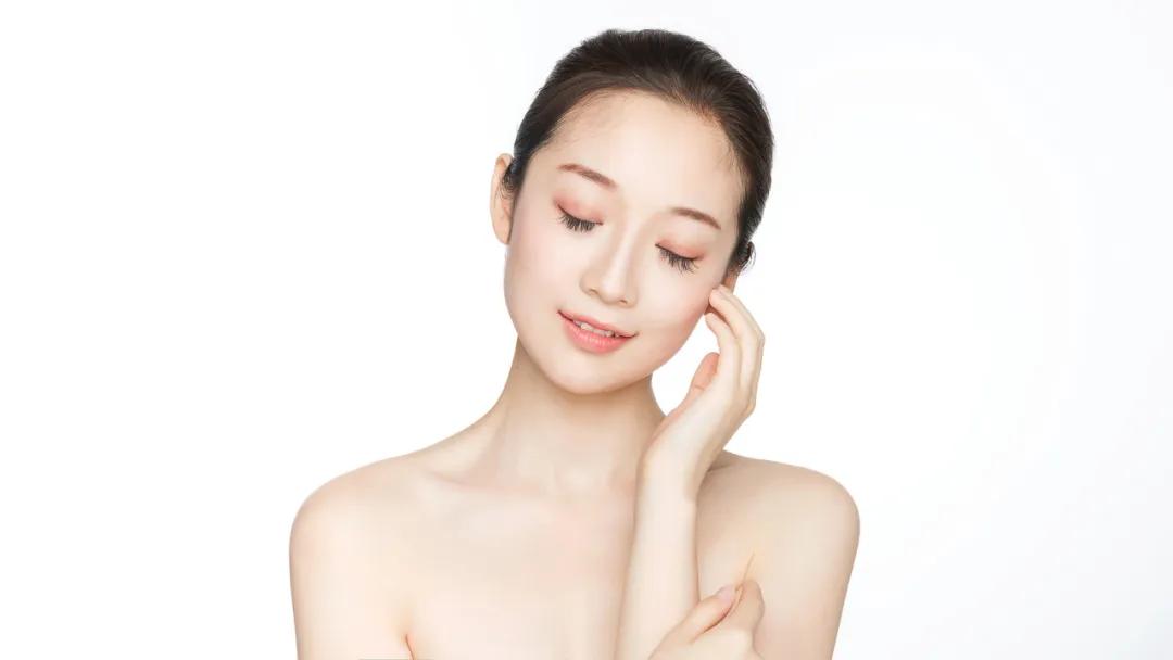 100种除皱小妙招,65岁面部除皱什么方式最好