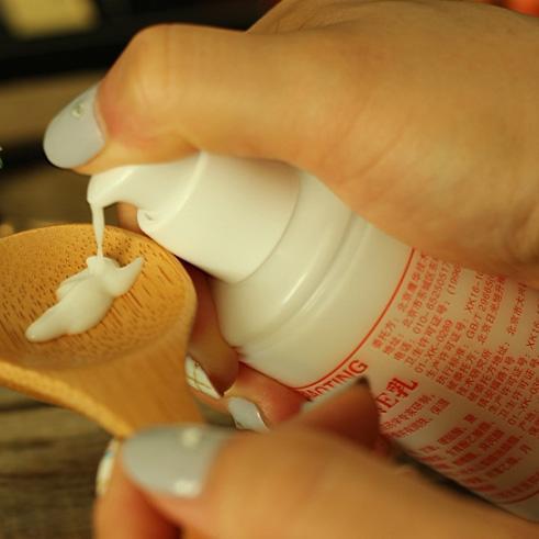 亲测：百雀羚、片仔癀等国产护肤品，用出大牌效果