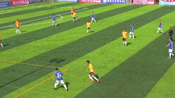 她想@所有人：“明年某日，请务必来捧我的100场！”