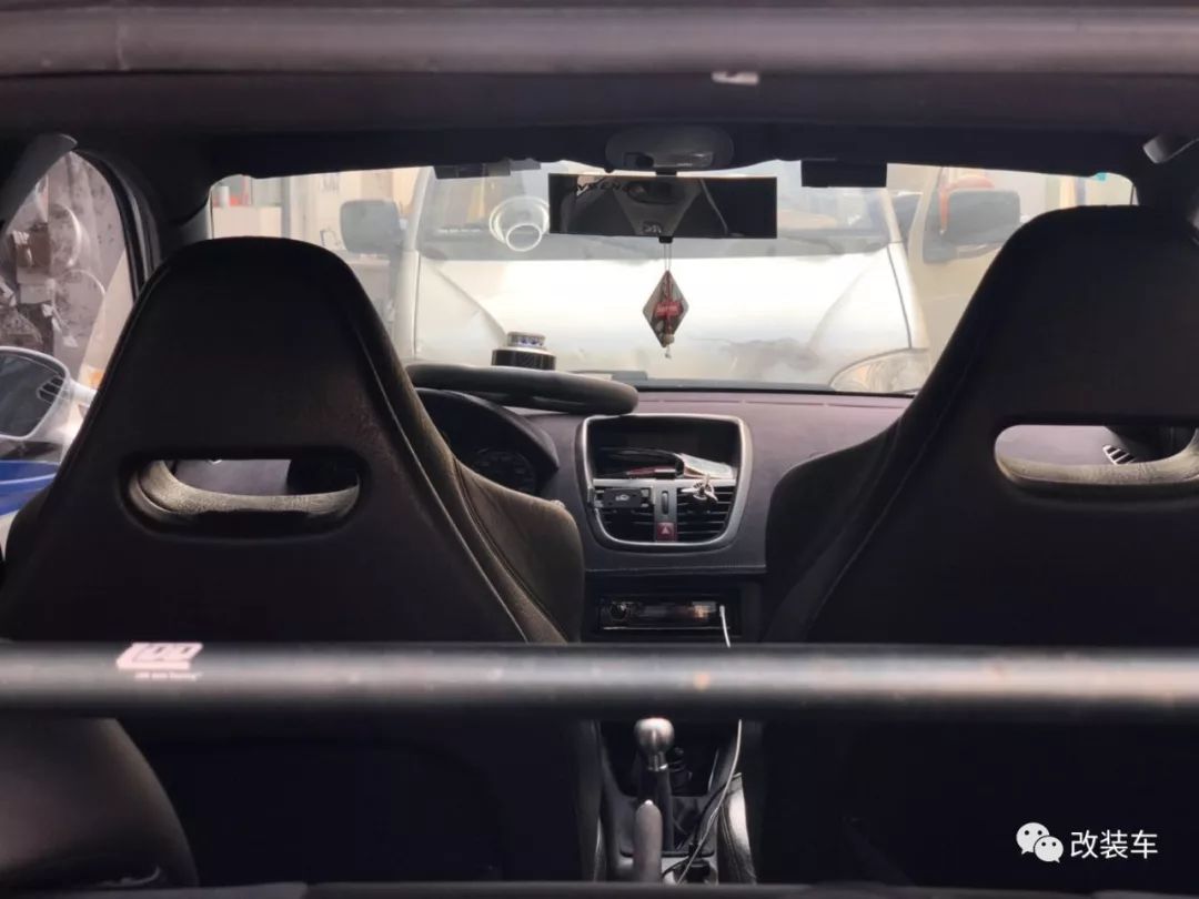 最牛的标致207改装,老款标致207升级改装