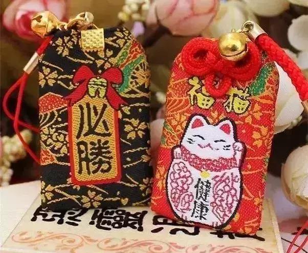日本求的御守怎么处理,日本御守放在哪里