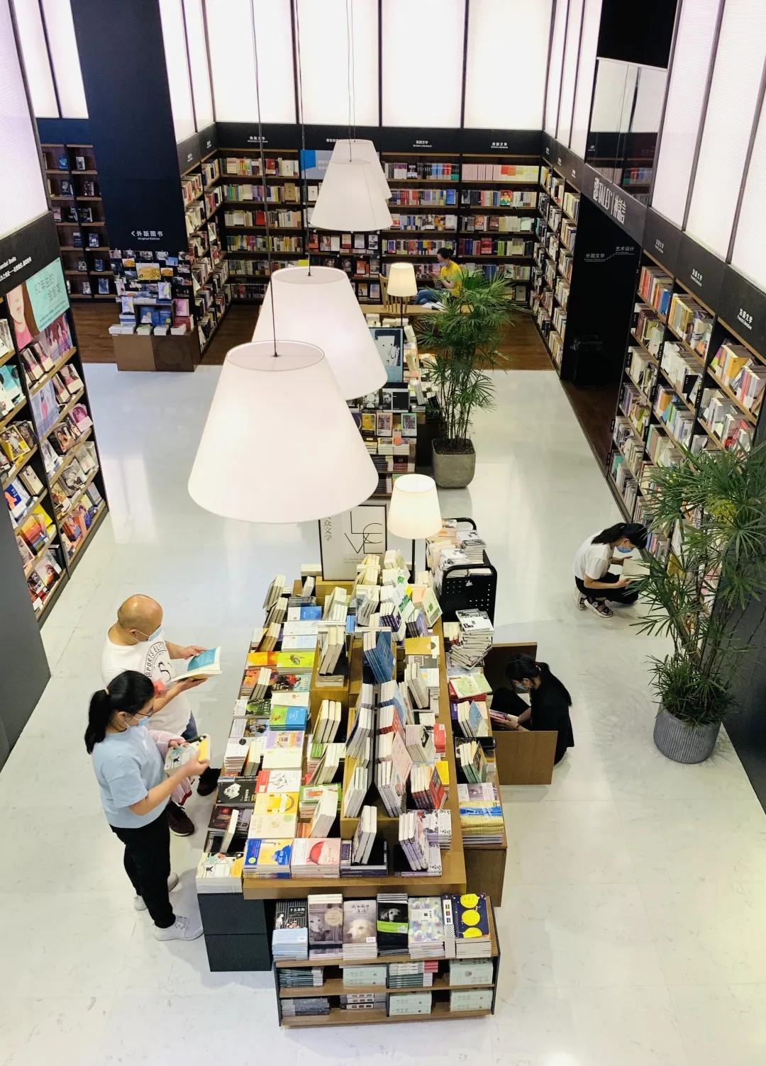 用阅读触摸成都｜在成都不能错过的10家书店（下）
