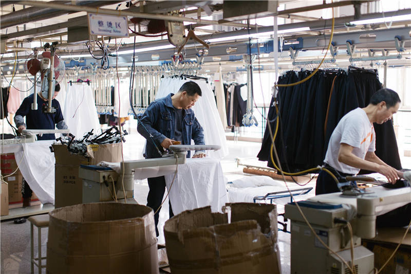 一件衣服生产,一件衣服也能定制