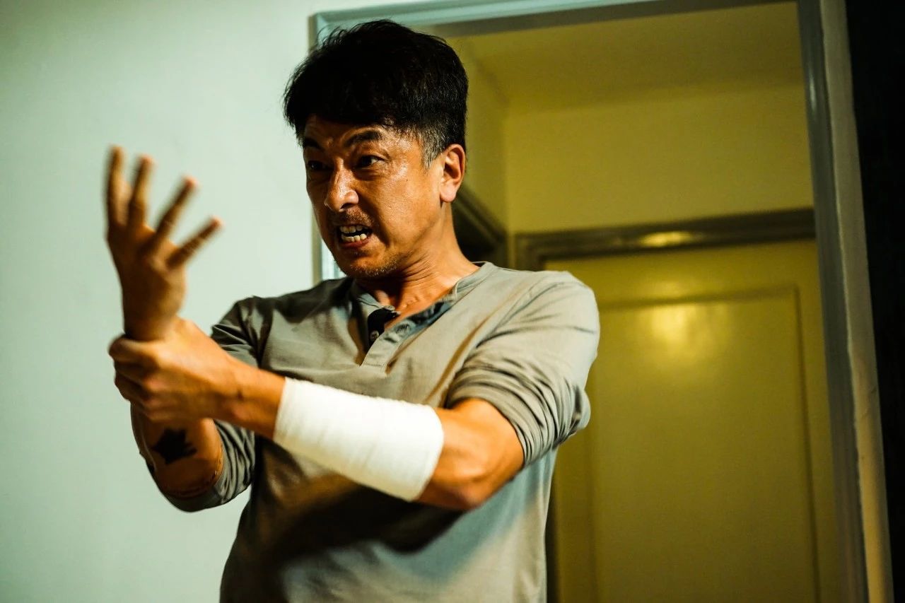 演反派入型入格！TVB“*用御**斯文败类”离巢多年：仍然难逃被定型