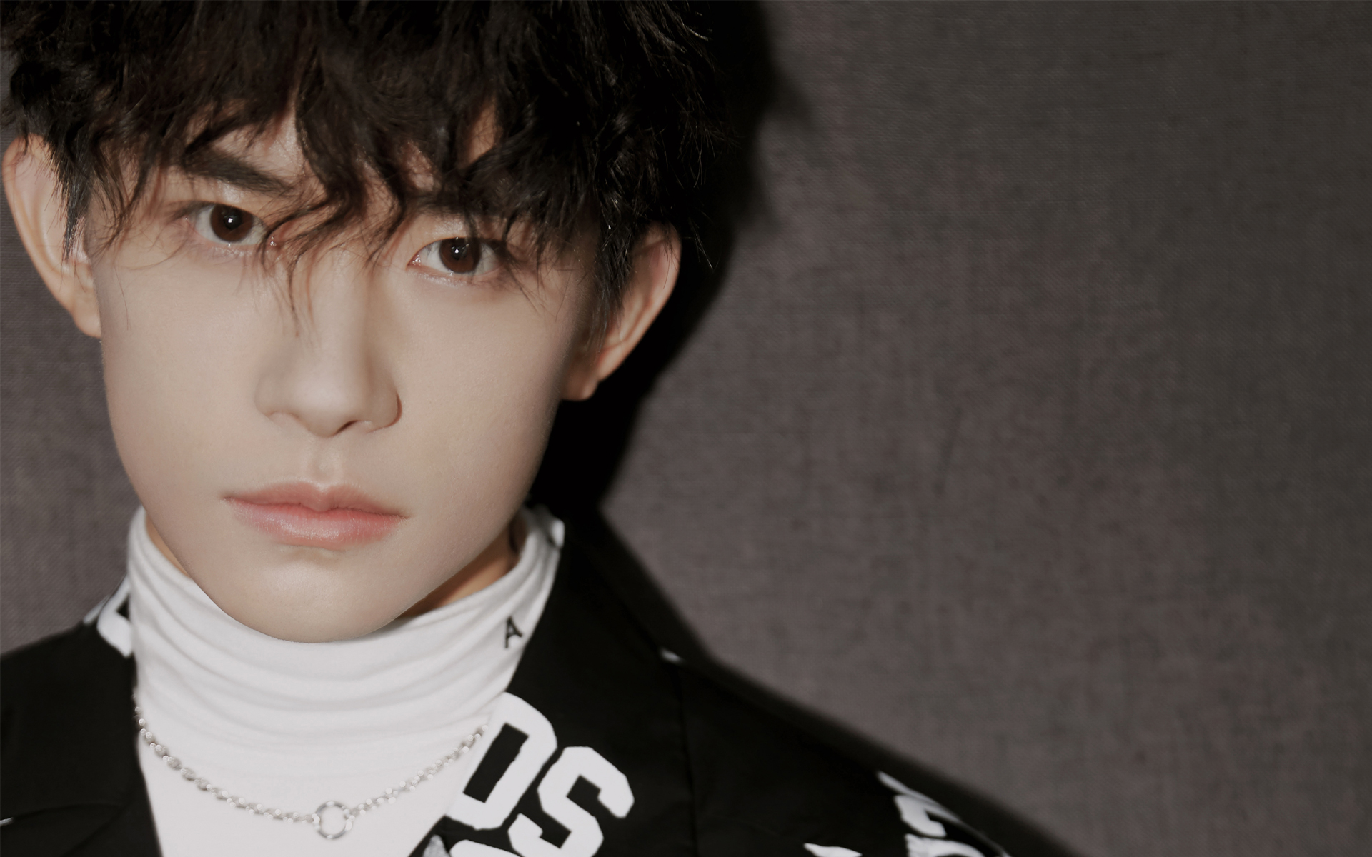 易烊千玺的逆袭之路,易烊千玺从万人嘲到万人宠