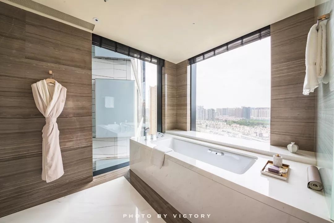 丽思卡尔顿西安自助,西安丽思卡尔顿酒店多少钱一晚