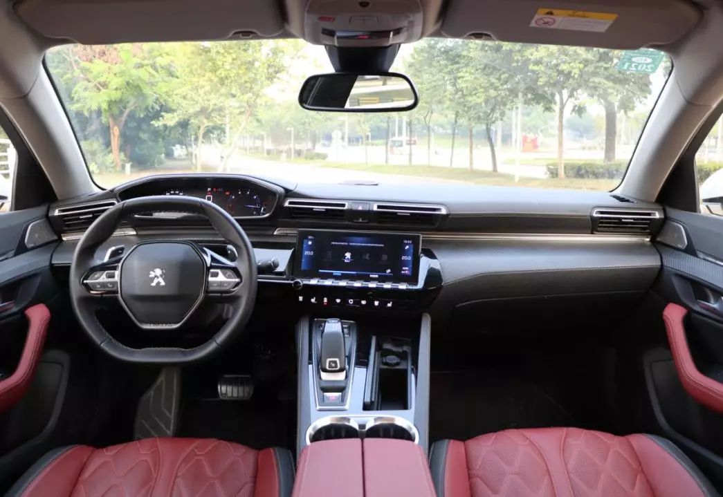 标致508l什么时候降4万 (标致508l为啥月销不足千台)