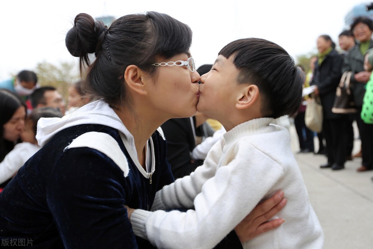 军事亲子运动会活动方案,小班亲子运动会活动方案