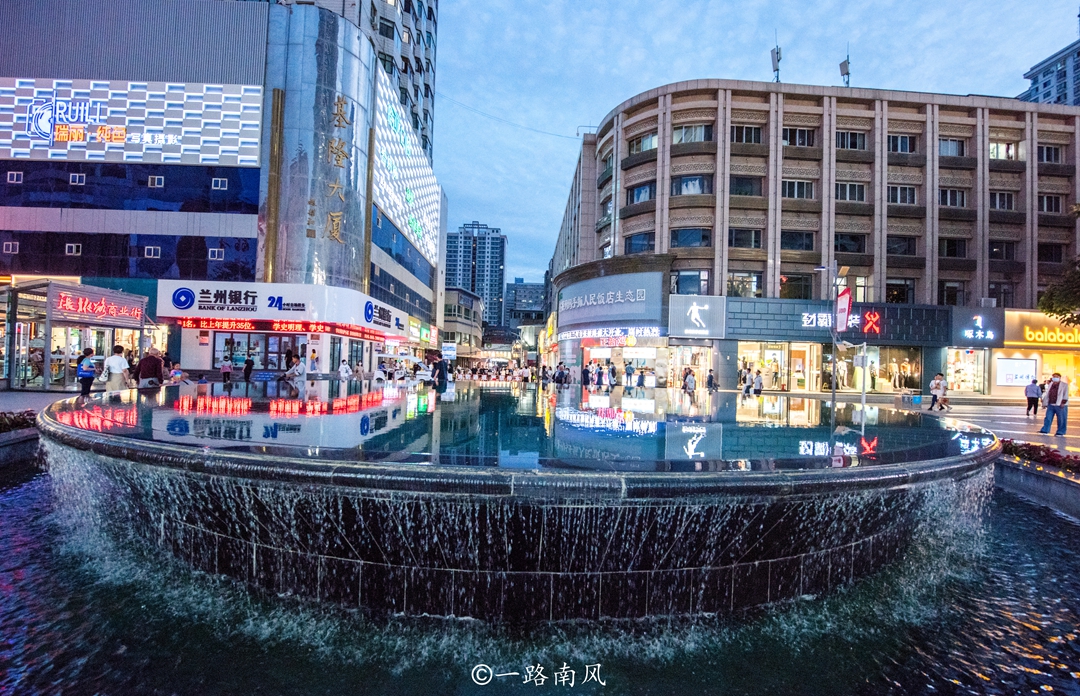 兰州有哪些商业步行街,兰州有哪些好逛的步行街