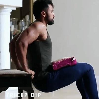 在家练胸肌腹肌和手臂,在家练胸肌3个动作