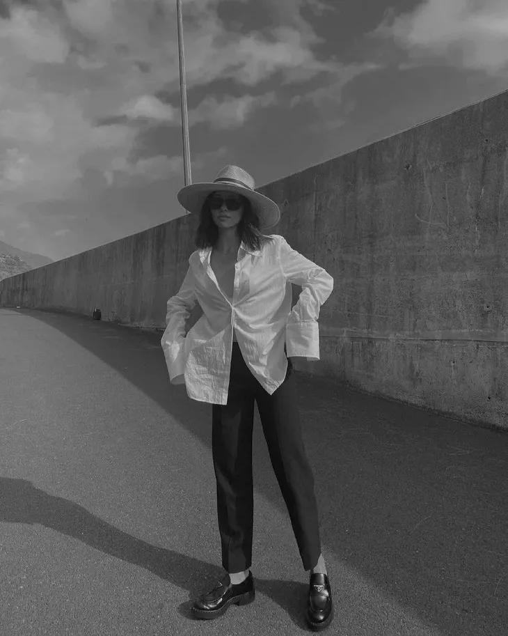 赵丽颖夏日装扮,夏日草帽赵丽颖