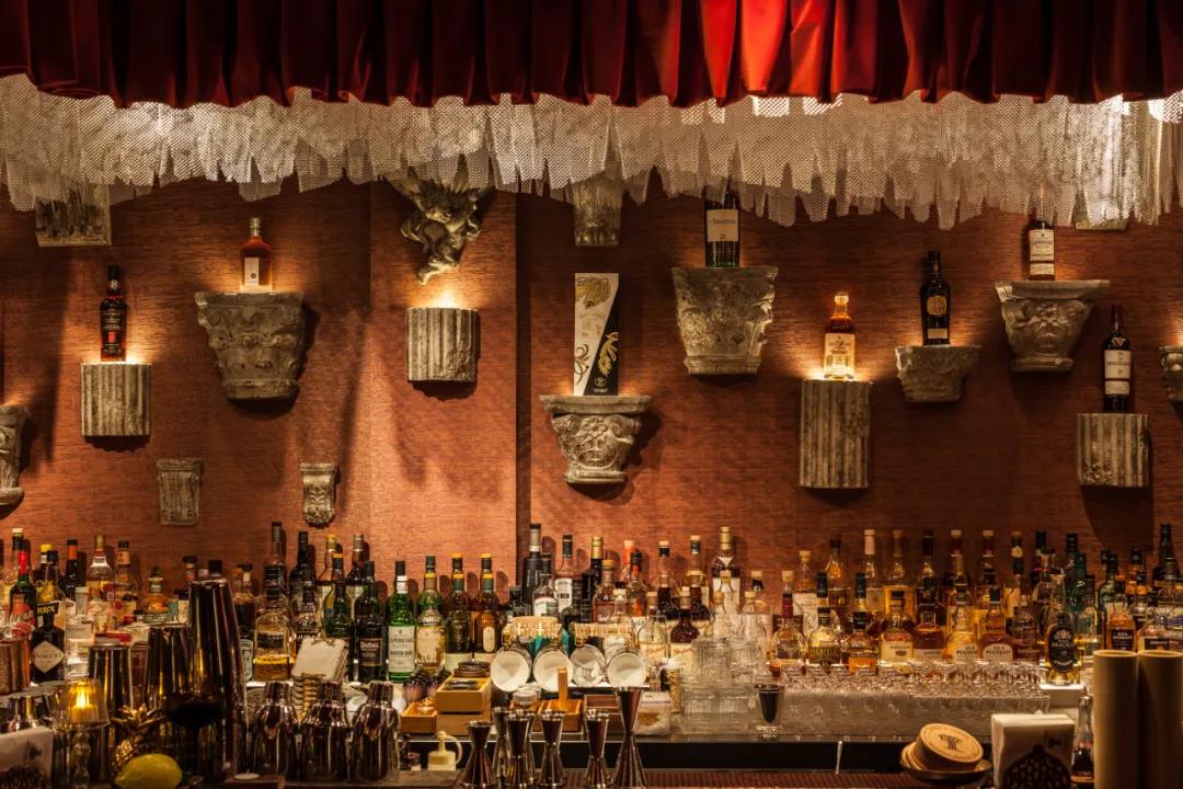 高级！NONGSTUDIO•黑石交易所酒吧｜一个穿越时代的神秘酒馆
