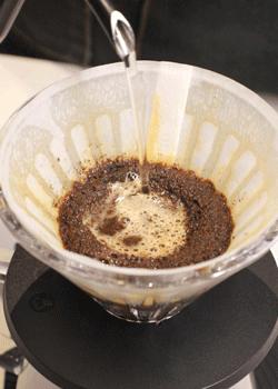 9.9鍏冨枬鑼跺枬鍜栧暋,9.9鍏冨枬鍠滆尪