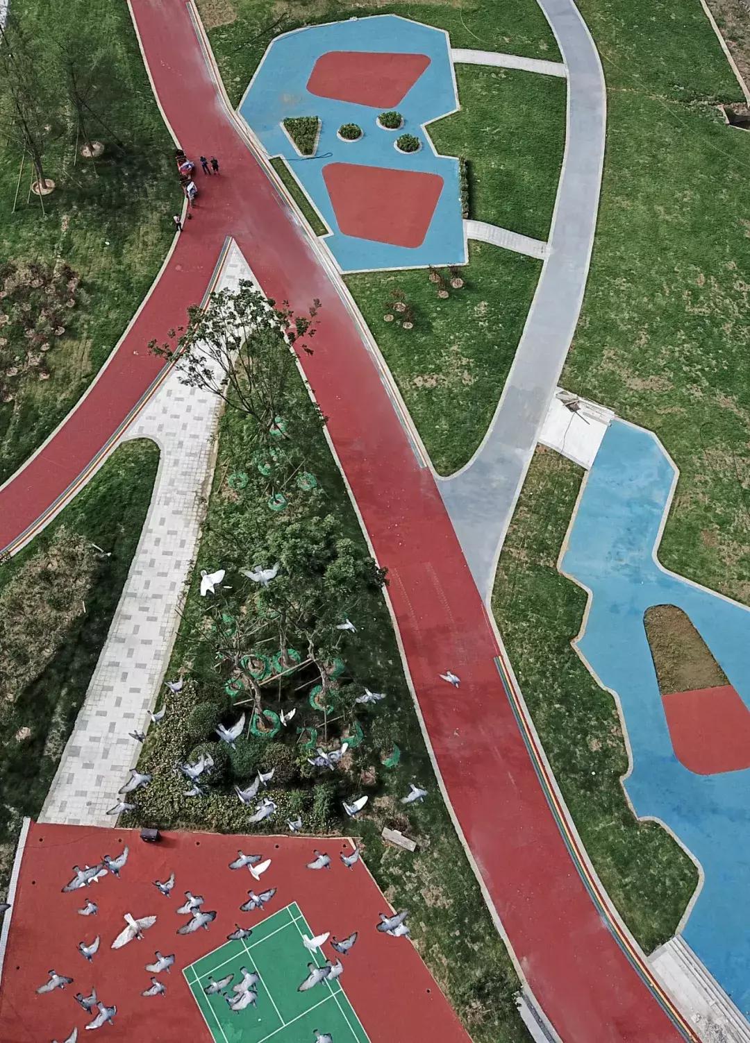 龙泉山山顶看美景,美丽的龙泉山