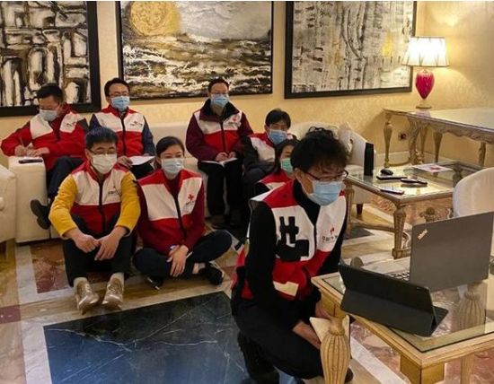 18万元机票瞬间售罄,18万元一张机票