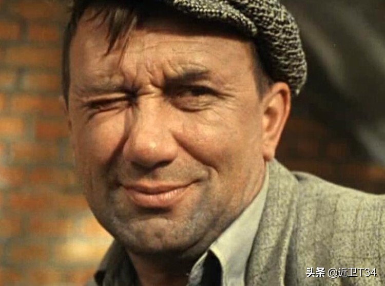 为人们带来欢笑的孤独艺术家—阿列克谢·斯米尔诺夫