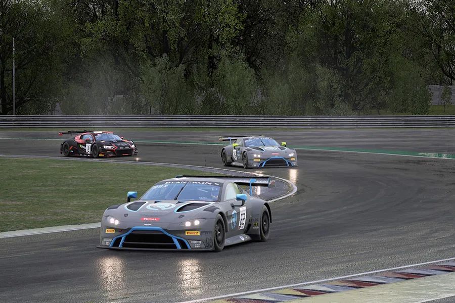 最适合新手入门的赛车模拟器,在家玩赛车模拟