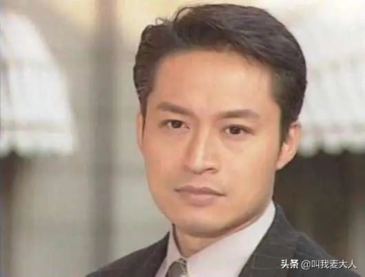 风流的马景涛:7段感情,2段婚姻,二婚娶小21岁娇妻身材很撩人