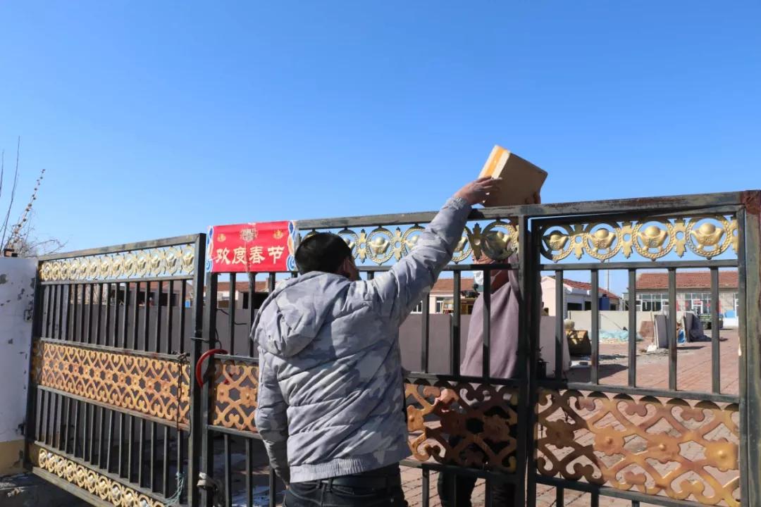 9小时，50张图，带您看全村最靓“代购员”