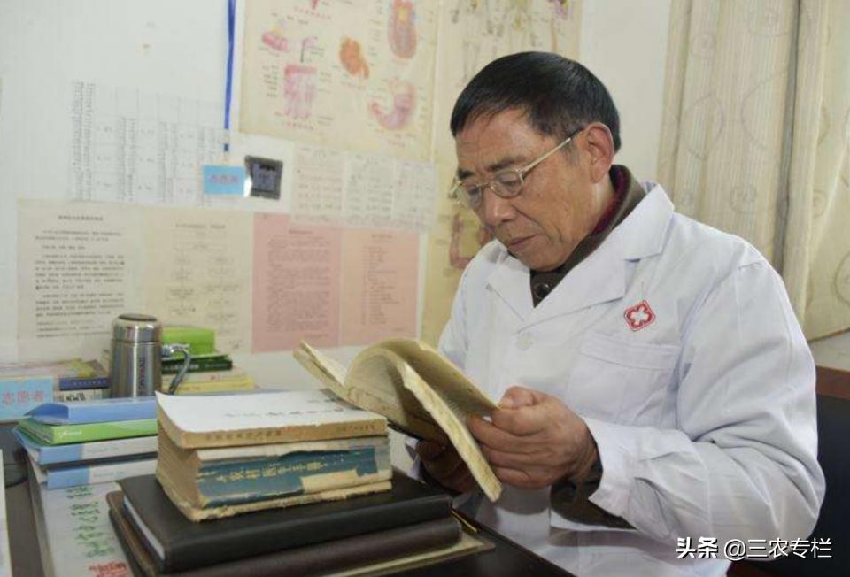 农民生病不愿意去医院,乡村医院看病报销究竟是怎样回事