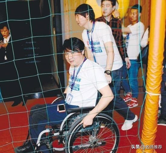 消失的U23打脸新政?李铁选入的“嫡系”球员?李铁台前幕后故事