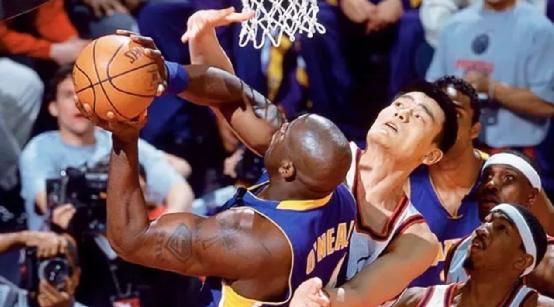 2008奥运会姚明总决赛完整版,2008奥运会男篮姚明3分球点燃全场