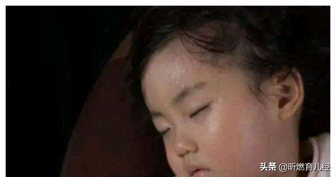 月子里宝妈护理基本常识,新生儿护理100个常识新手