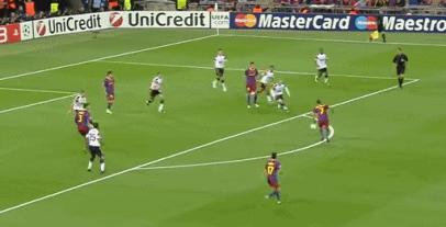 2015足坛五虎上将梅西c罗领衔,梅西c罗姆巴佩哪个更强