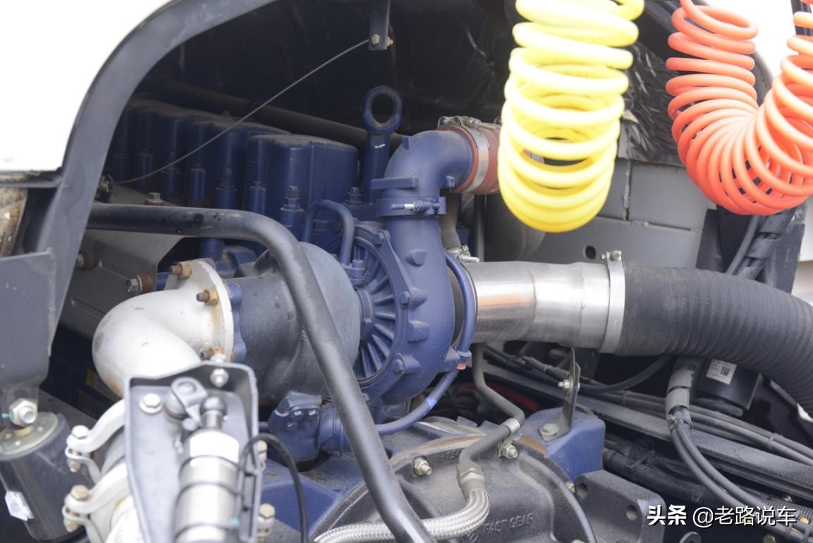 一代经典陕汽奥龙,新款陕汽奥龙